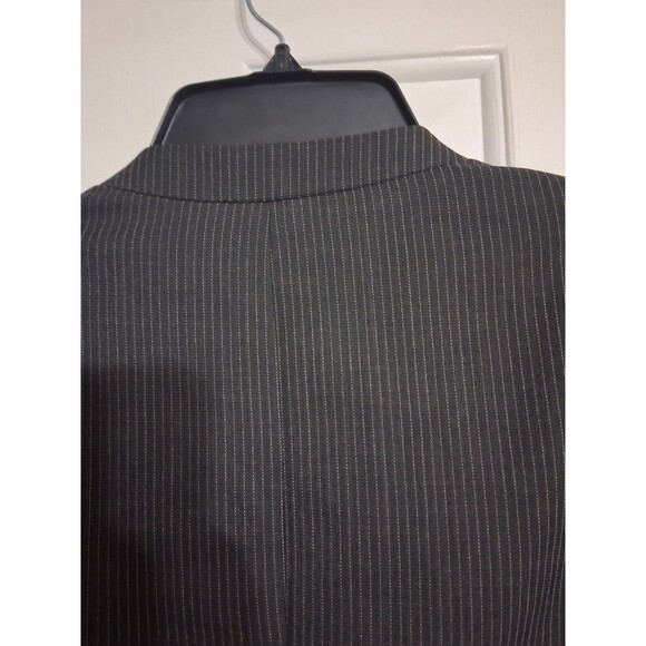 Women's Tahari Charcoal Pin Stripe Lined Blazer Jacket Size 12 - Picture 10 of 11